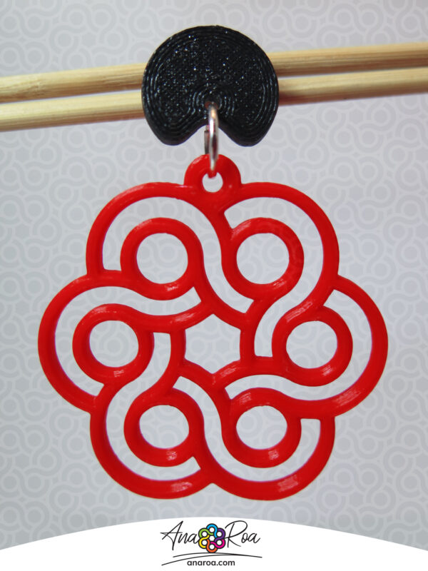 Diseño de aretes flor logo rojo