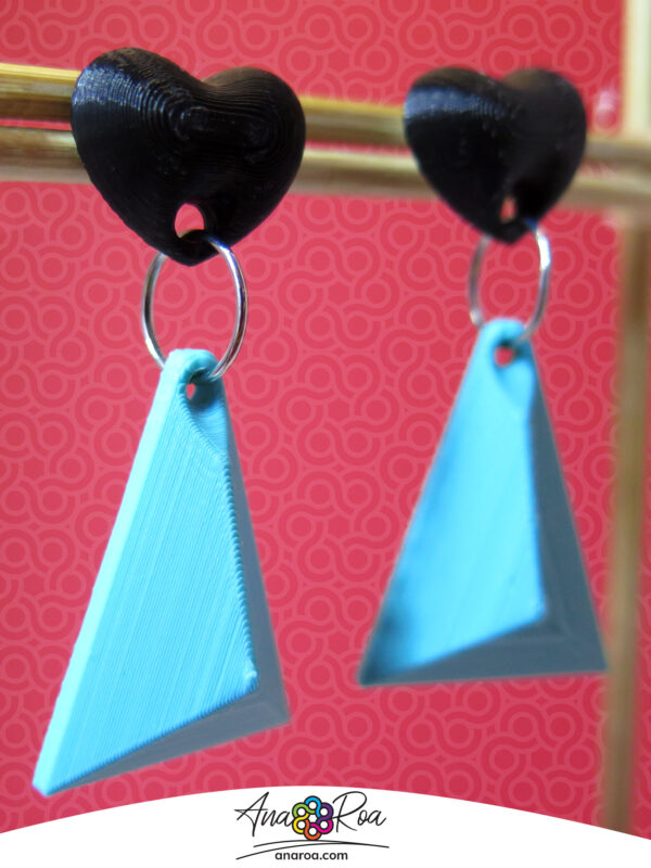 diseño de aretes Piramide 3 Lados turquesa