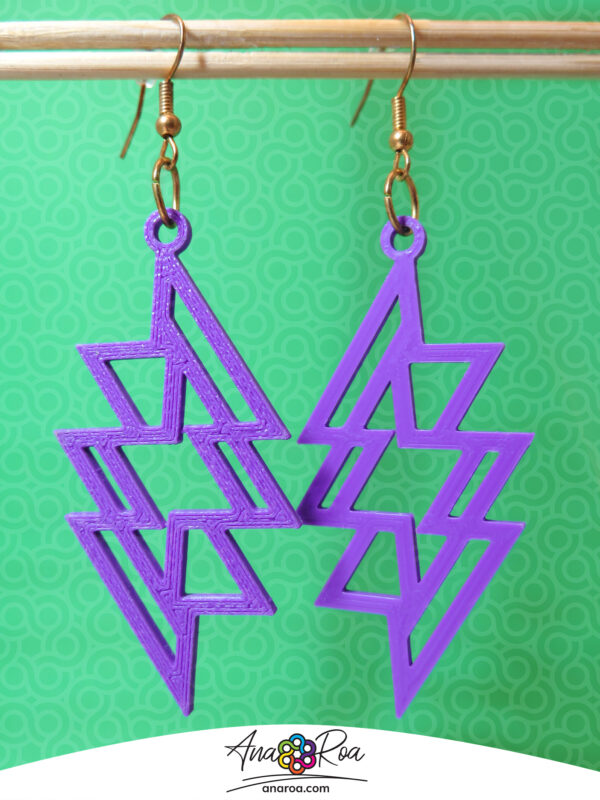 Aretes 3d diseño RAYO morado