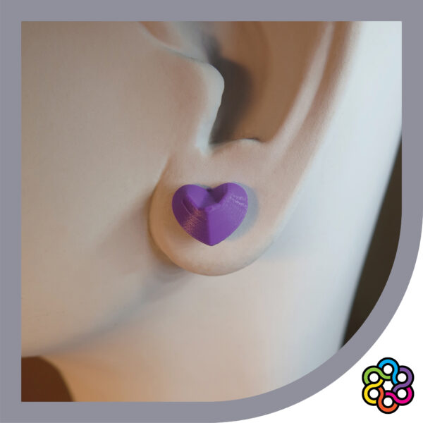 DISEÑO DE ARETES MODELO MINI CORAZÓN 3D MORADO