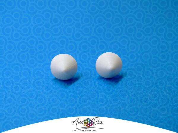 DISEÑO DE ARETES MODELO MINI CONO BLANCO